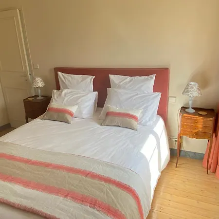 Domaine Des Lauriers Roses 4* Geay (Charente-Maritime)